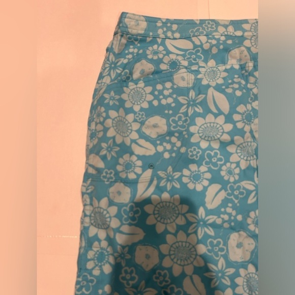 Columbia Golf Skirt Women’s 6 Floral Blue Knee Length Snap Button - Picture 6 of 10